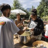 De l'âge minimum des moniteurs au planning repas, le guide dispense toute une série de conseils pratiques.